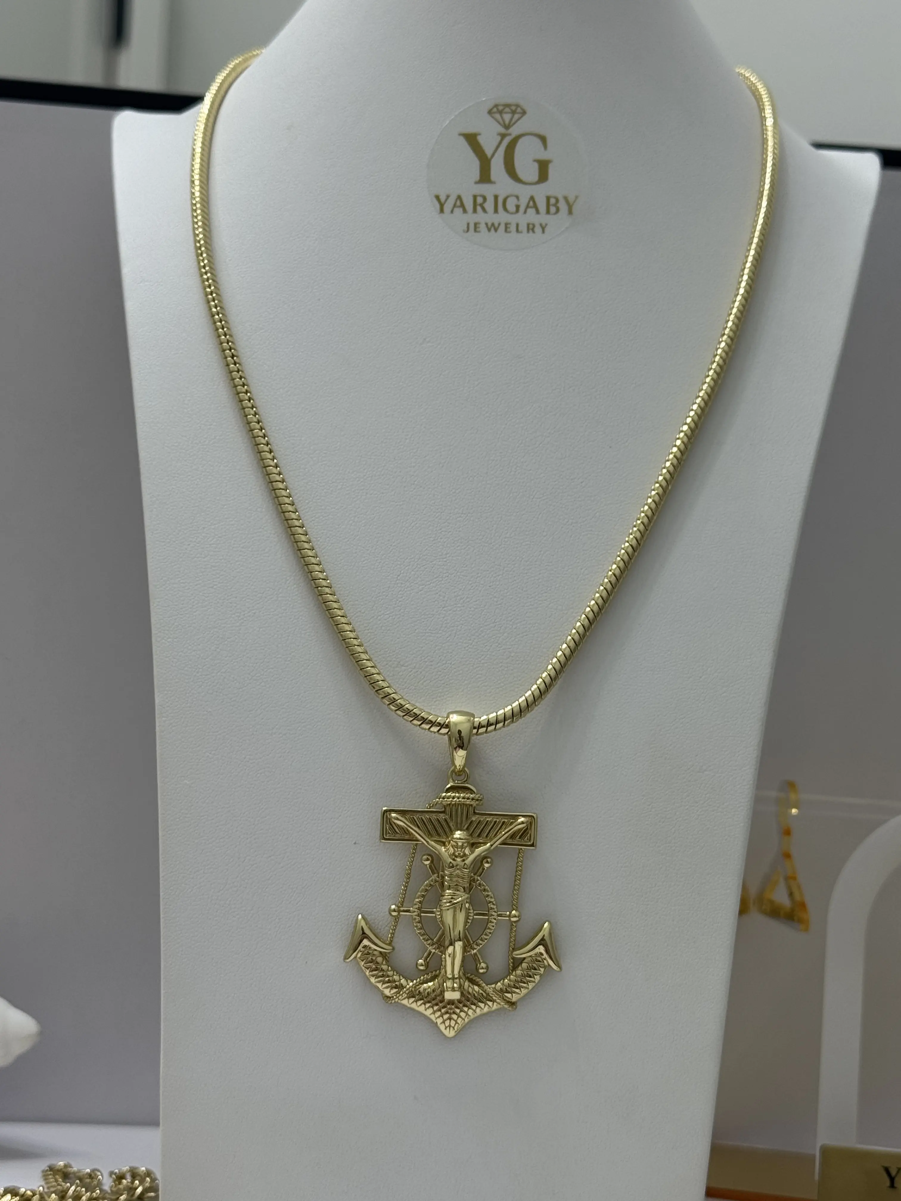 Yarigaby Jewelry Anchor Pendant Necklace 24 Inch Gold Plated Chain with Crucifix Charm for Men and Women Elegant Design Versatile Accessory