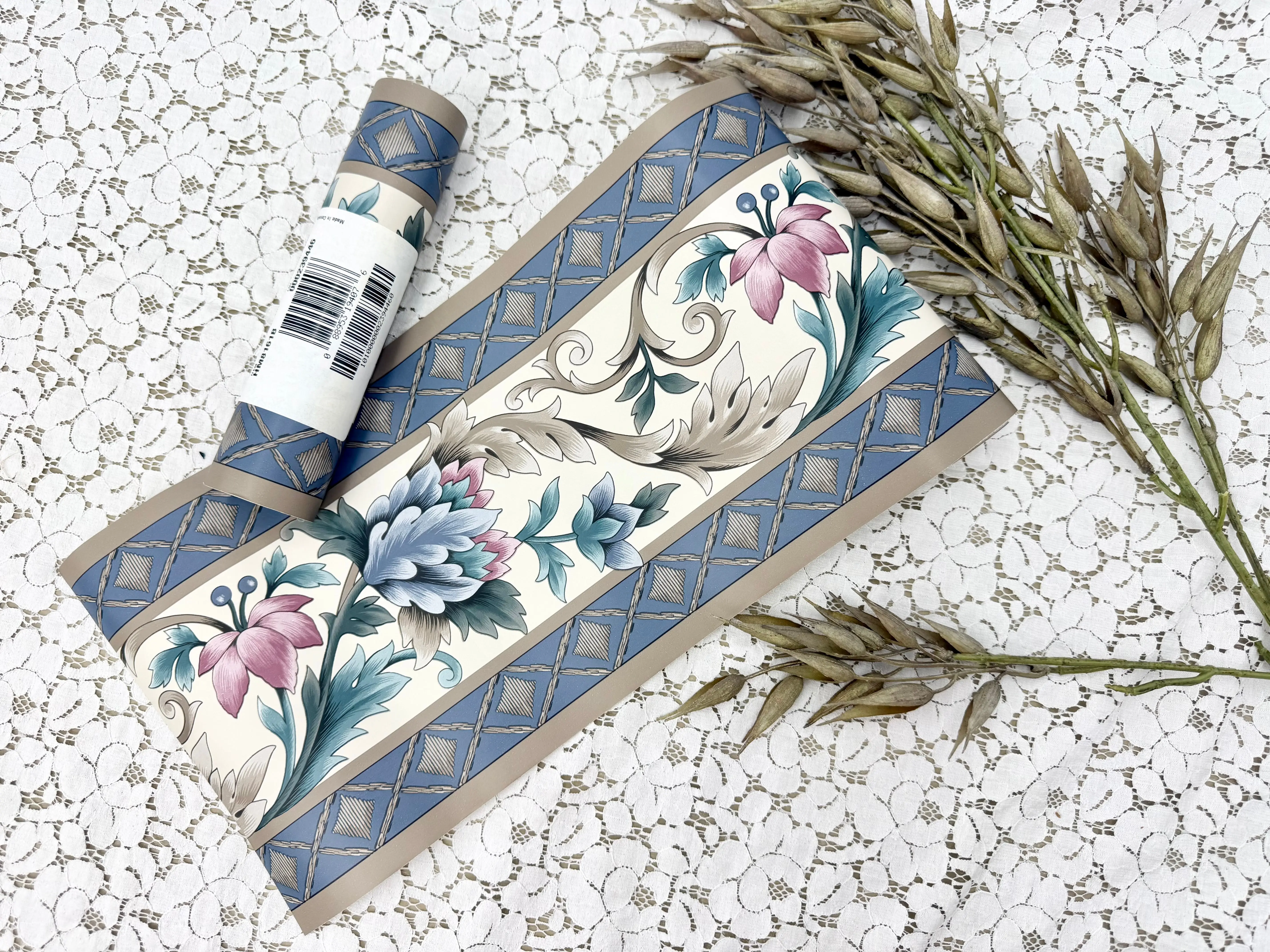 Vintage Wallpaper Border Rolls