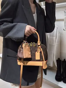 Luxury Vintage Floral Fashion Handbag for Women, 2026 New High-End Shell Bag, Crossbody Shoulder Bag, Elegant All-Season Accessory