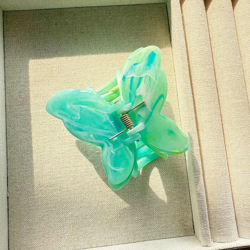 Double layered butterfly (blue blend)