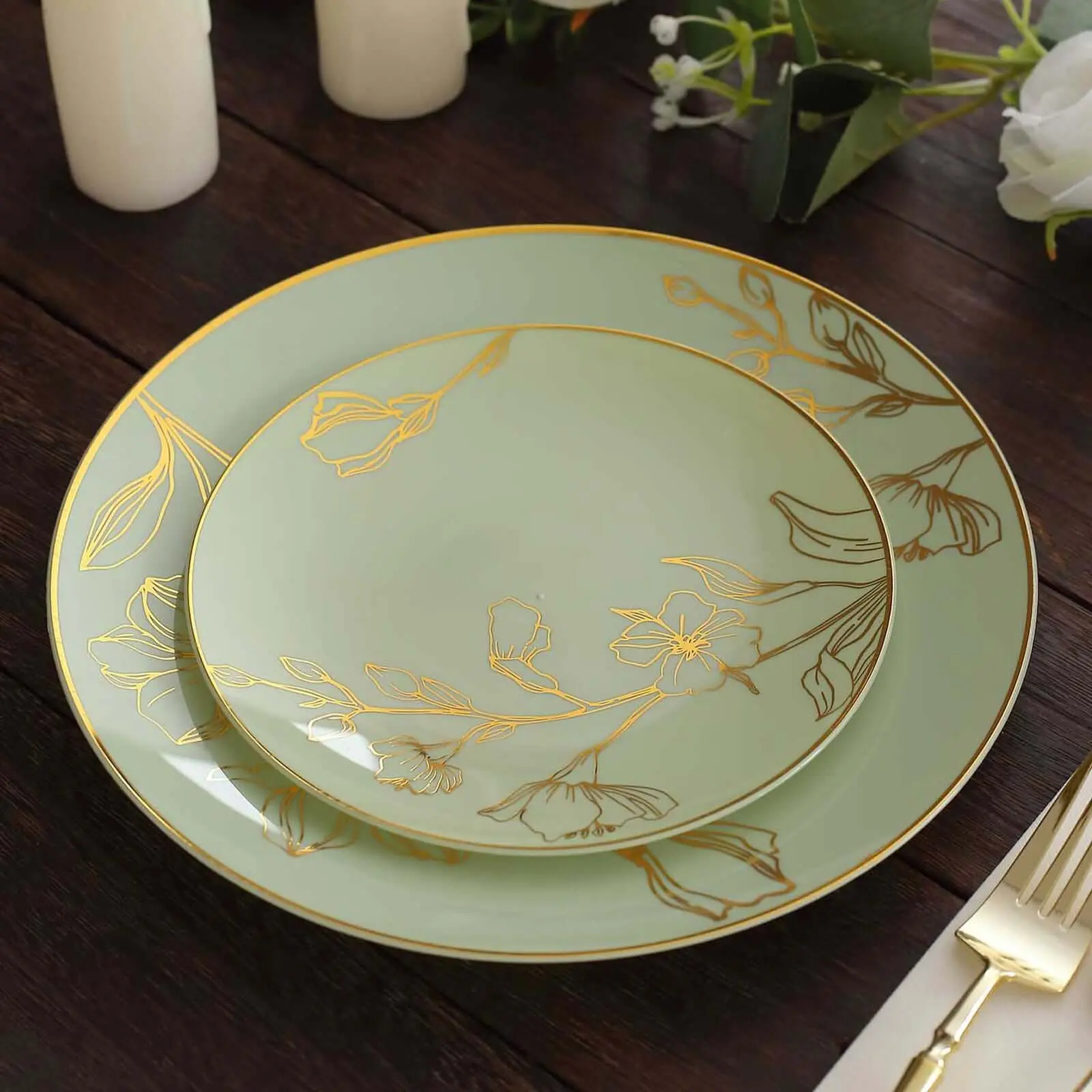 Sage Green Disposable Plastic Tableware Set - 20 All-Disposable Decorated Festive Garden-Inspired Gold Platter Plates (8in & 10in Gold-Toned Floral), Ideal for Weddings, Dinners, All-Disposable Plates