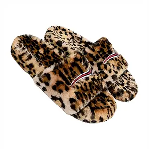 Fashion Leopard Print Fluffy Plush Slippers Women Open Toe Cozy Warm Furry Slides NonSlip Soft Comfy Indoor Bedroom Casual Footwear Trendy Winter Home Shoes