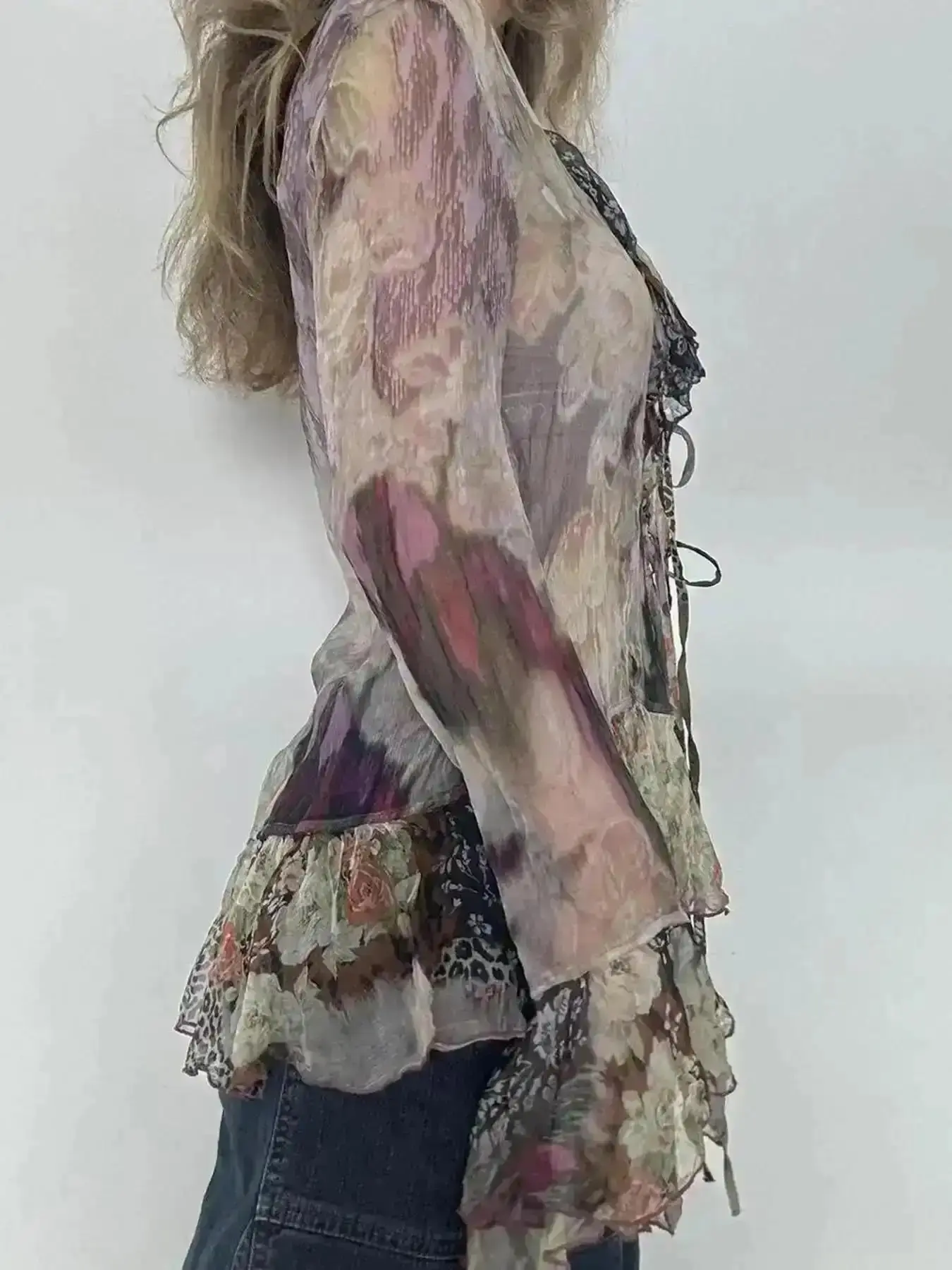 Modern 2026 Women's Floral Print Tie Front Sheer Layered Sleeve Tee, Boho Deep V Neck Ruffle Top for Spring & Fall, Vintage Tees, Clothing Daily Wear, Womenswear, Styling Essential, Aesthetic, OOTD, Modern, Weekend Wear