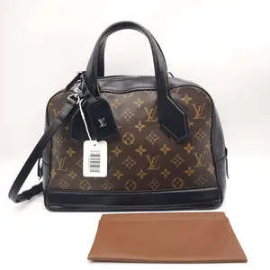 Pre-owned Louis Vuitton Classic Monogram Handbag / Shoulder Bag / Crossbody Bag / CCB27389