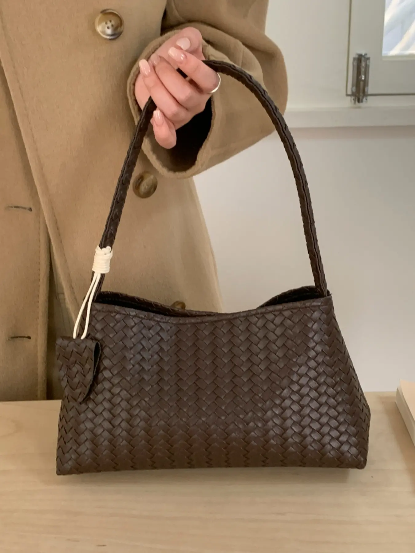 Women's Elegant Woven PU Leather Underarm Bag, Fashion Shoulder Handbag, Trendy Small Design, Suitable for Daily Commute, Dates, Casual Wear, Leather Shoulder Bags, Fashionable Shoulder Bag, Handbag Shoulder Purse
