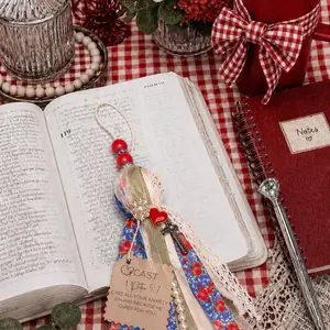 Lux Bible Tassel