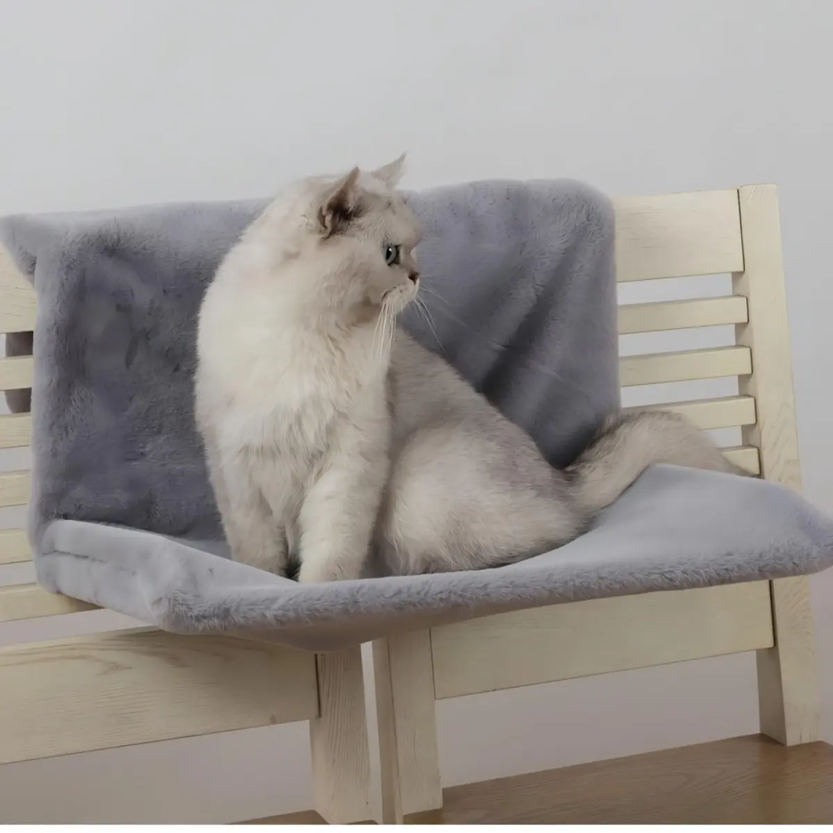 Cat Window Perch Hammock Cozy Suspended Cat Bed Safe Stable Washable Pet Recliner for Indoor Cats To Lounge Sleep and Watch Birds