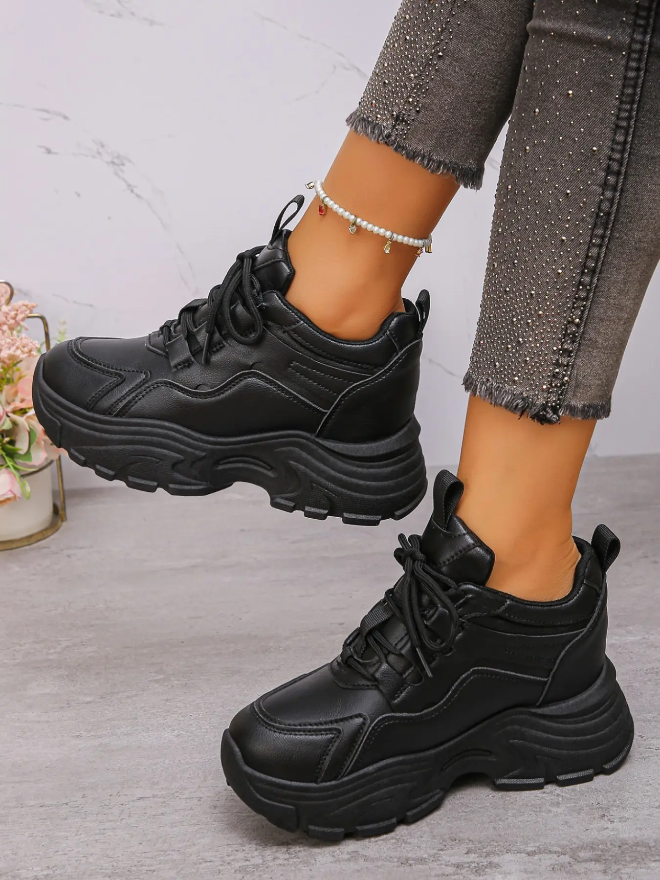 Luxury Step 8.5cm Inner Heel Thick Sole Dad Shoes for Women, Ultra-Fine Leather Soft Bottom, Tall-Looking Casual Athletic Sports Shoes Height Increasing Sneakers