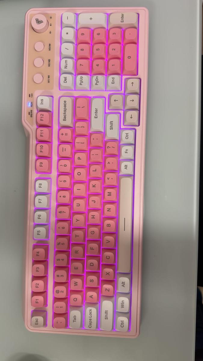 Item: Peach pink, 2000mAh battery