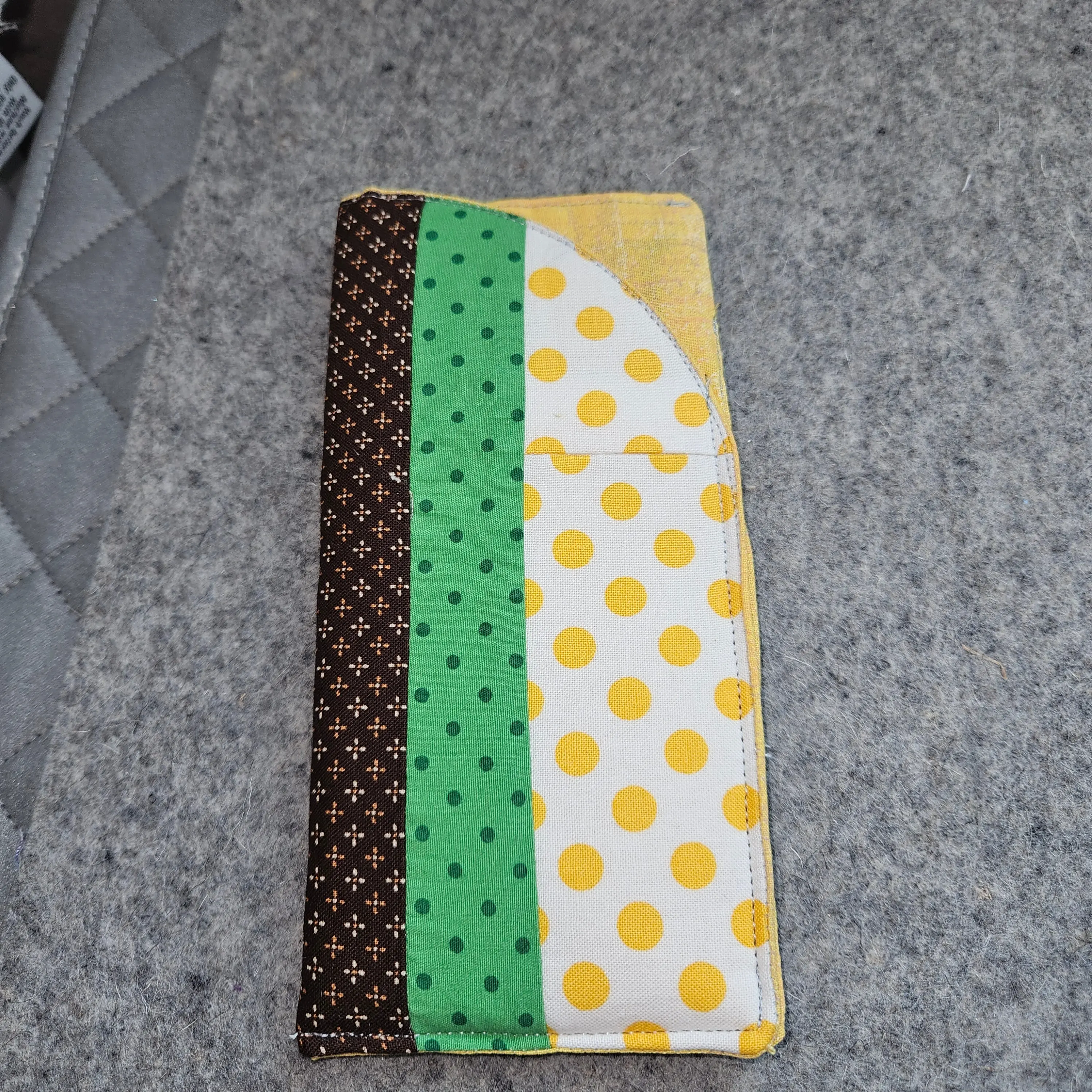 Velda Sunny Meadow Quilted Eyeglass Case | Handmade Soft Glasses Sleeve