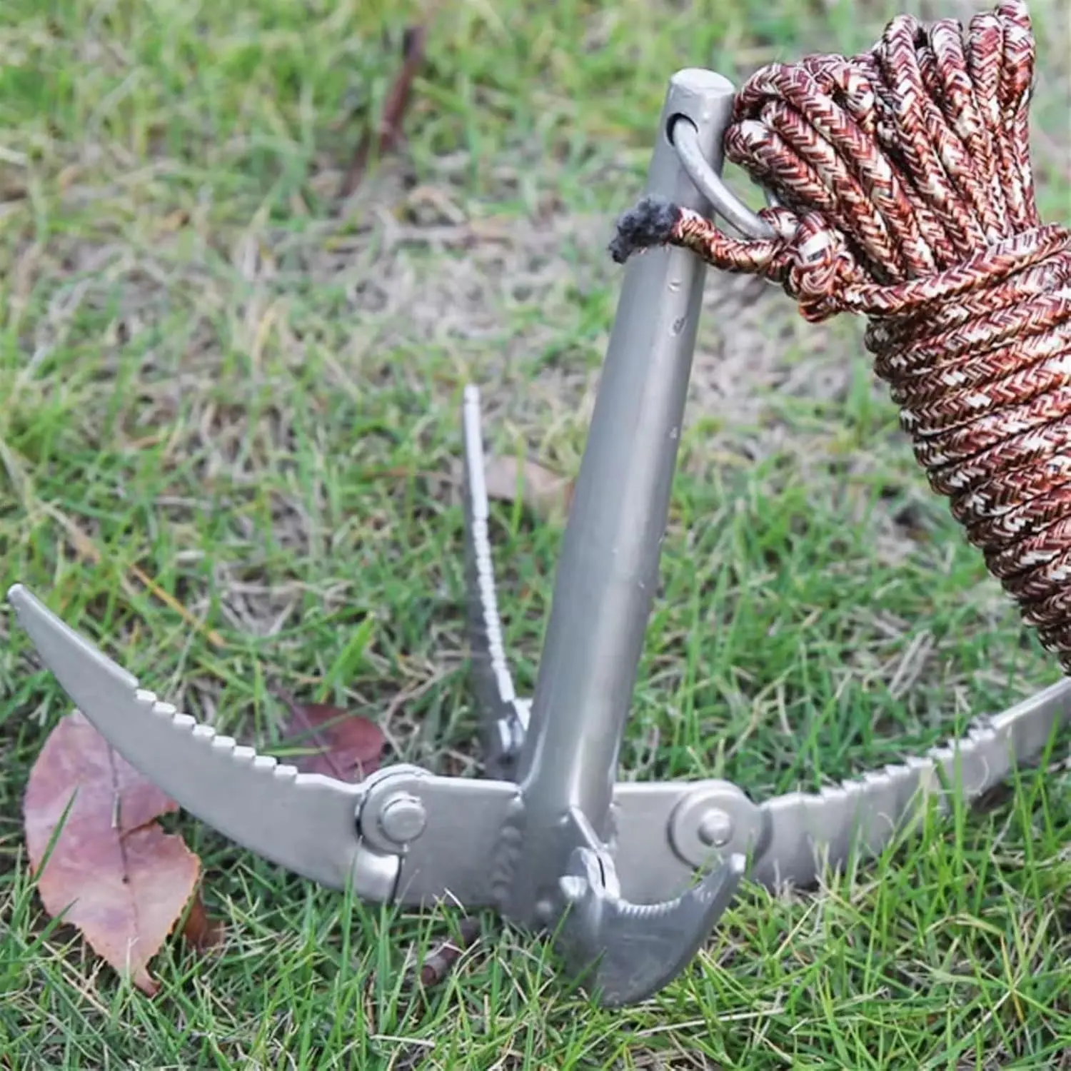 Folding Boats Anchor Grappling Hook Survival Tool with Rope Fishing Supplies   Folding four claw grappling hook water grass cutting knife, 393.7-inch rope fishing water grass cleaner, kayak fishing outdoor climbing anchor hook
