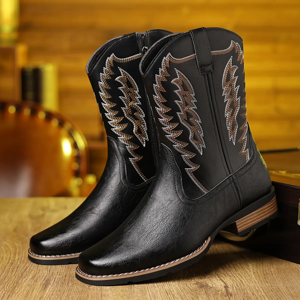 Men's Fashion Closed Western Boots - Classic Wing Embroidery Decor, Retro Aesthetics, Suitable for Work, Riding, Walking Shoes