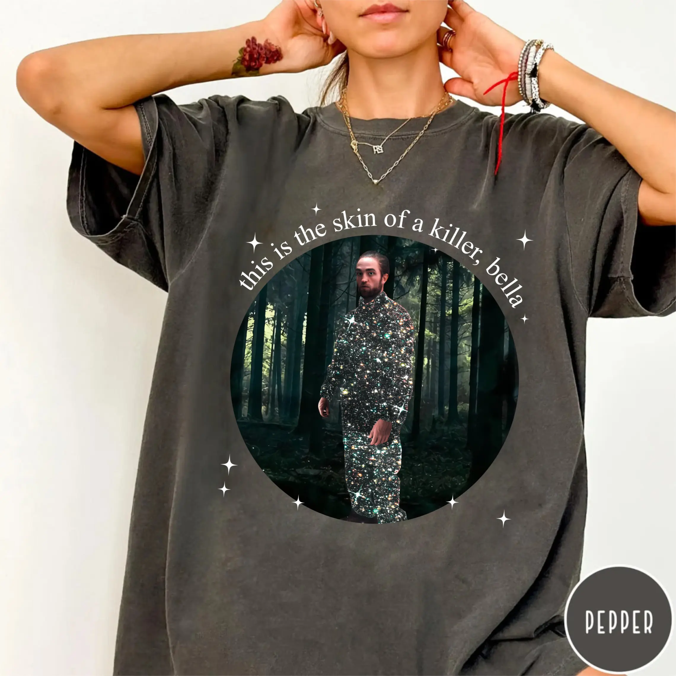This is The Skin Of A Killer Bella T-Shirt, Movie Meme Bella Sweatshirt Hoodie, Graphic Tee Shirt