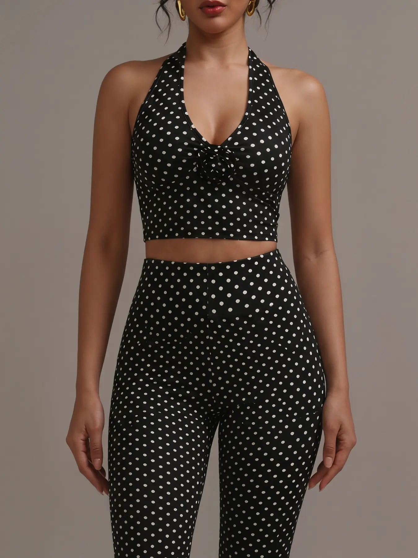 Breathable High-Stretch Spandex Polka Dot Halter V-Neck Crop Top & High Waist Leggings 2 Piece Set, Women, Bodycon Retro Y2K Outfit for Club Party, Casual Streetwear, Daily Loungewear, Nightclub, Summer Slim Fit Y2K Aesthetic, Slimming