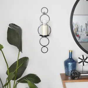 CosmoLiving by Cosmopolitan Geometric Metal Single Candle Indoor Outdoor Wall Sconce with Glass Holder