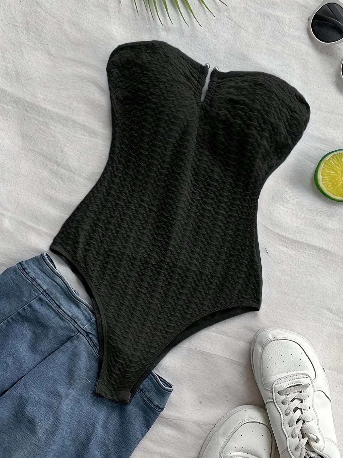Women's Plain Sleeveless Tube Bodysuit, Casual Strapless Shortie Bodysuit for Daily Wear, Ladies Clothes for All Seasons, Strapless Backless Bodysuit, Womenswear, Fitted Casual Bodysuit