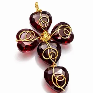 Maite Jewelry.                                               CRUZ CORAZON IMPERIAL pendant