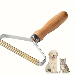 Manual Lint Remover Tool, Deshedding Tool, Wooden Handle Non-Damaging Fabric Efficient De-Pilling Device for Clothes Care Portable Office Home Use