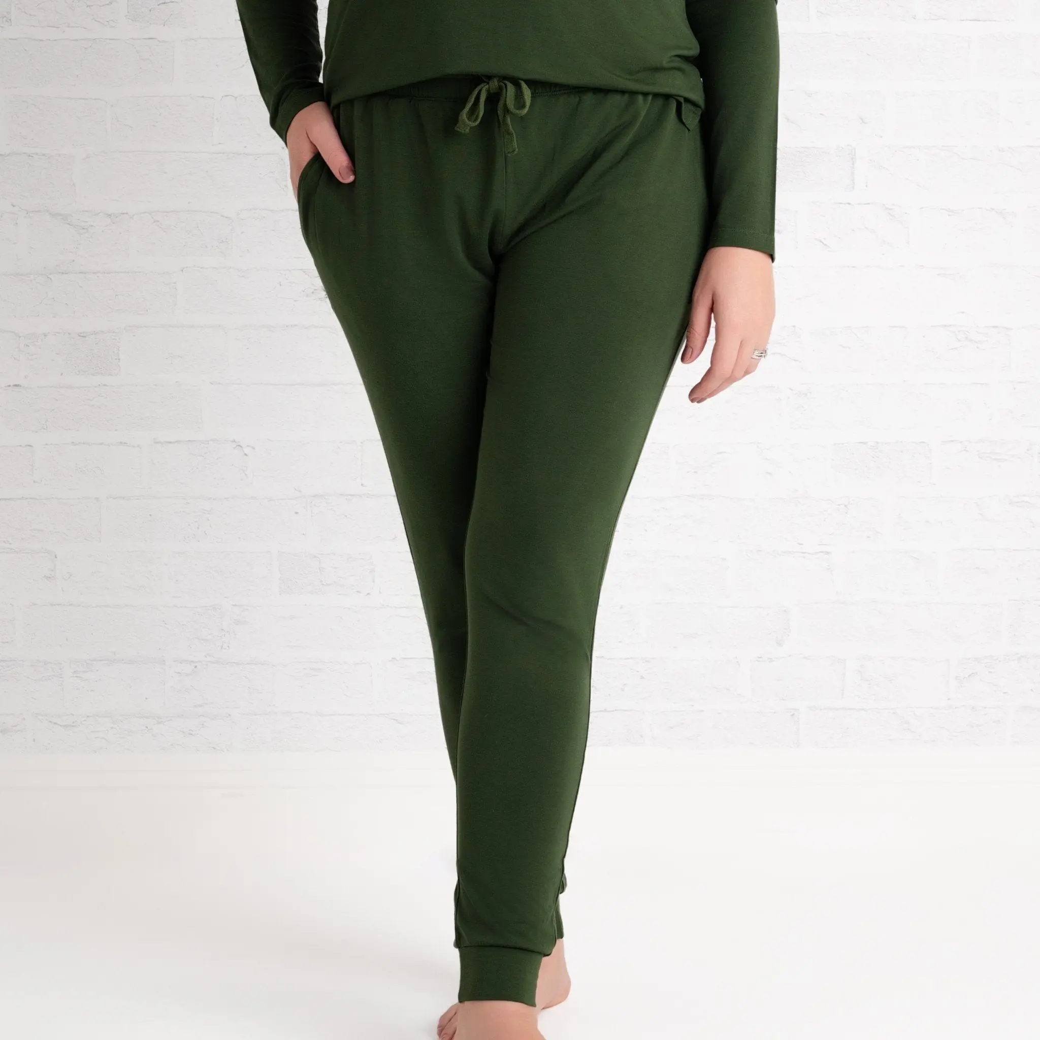 Emerald Women's Jogger Pants