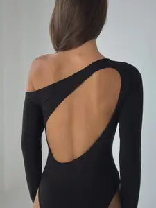 Sexy Women's Black Back Oval Back Cutout Solid Backless Bodysuit. Slim Minimalist Niche Long Sleeve Asymmetric Design Off-Shoulder Top. Fashion Deconstruction Street Style Layering T-Shirt. Fall Winter Club Rave Hot Girl Outfit.