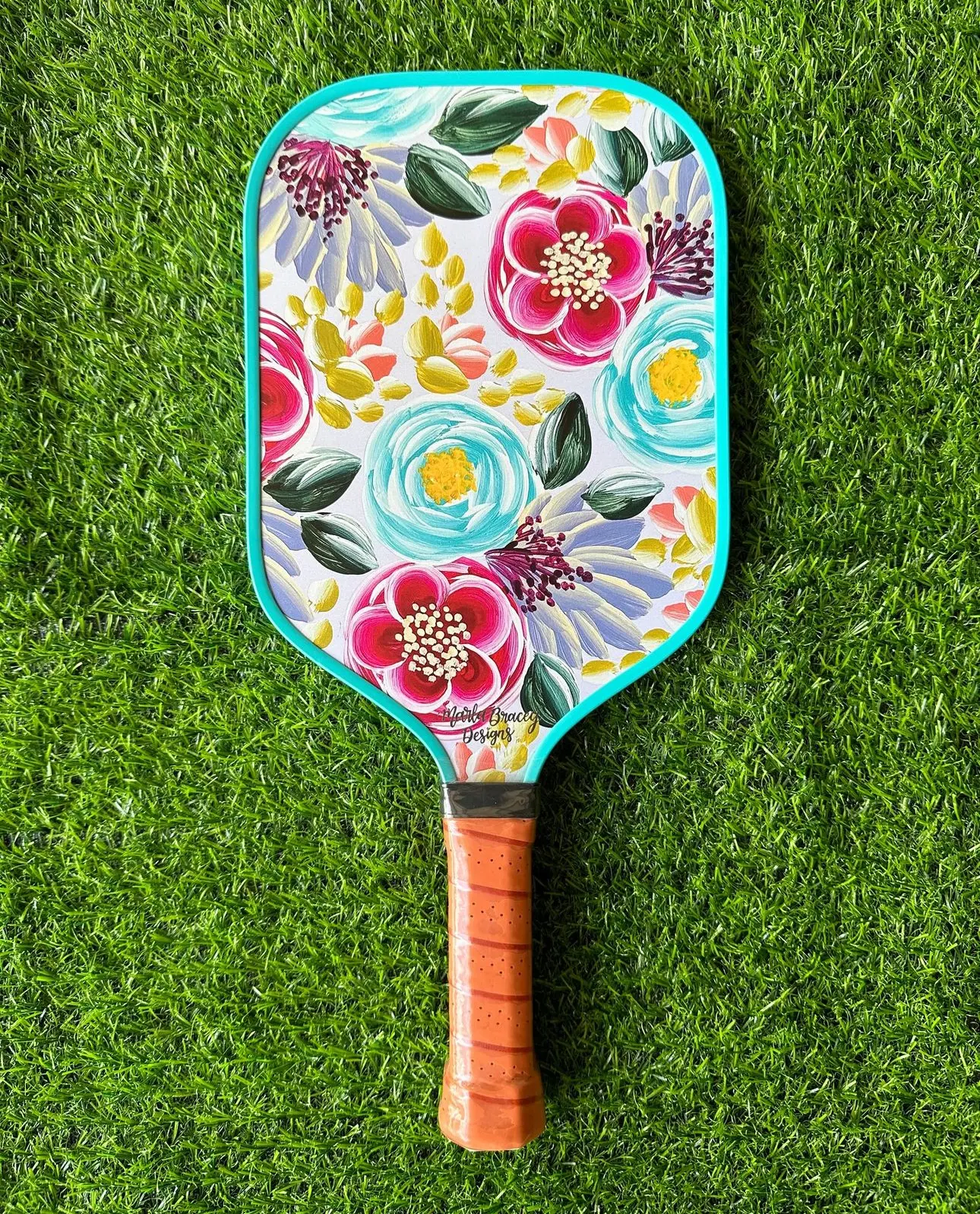 Marla Bracey Designs custom carbon fiber pickleball paddle