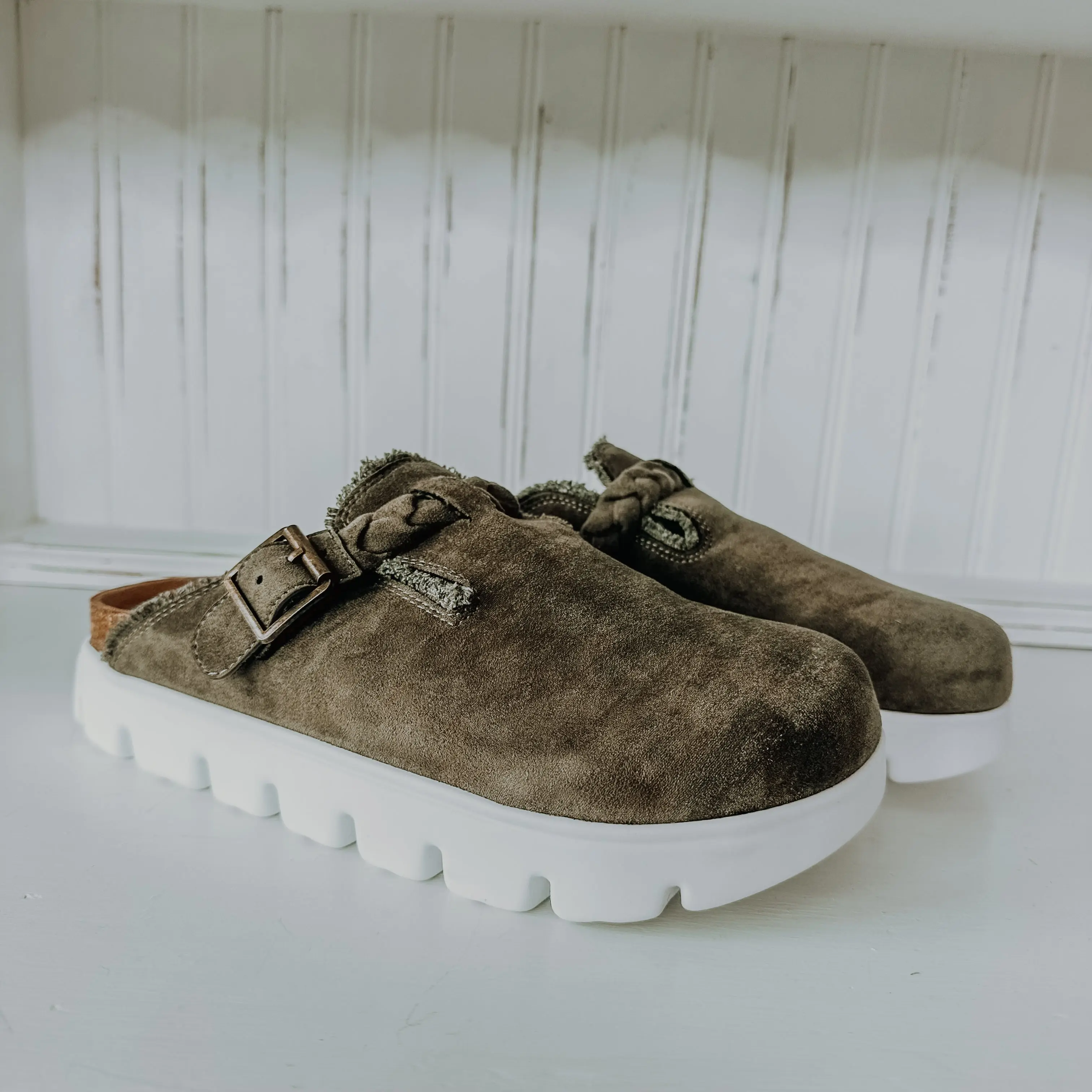 Cali Clog - Olive