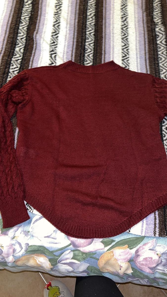 Item: Burgundy, XL