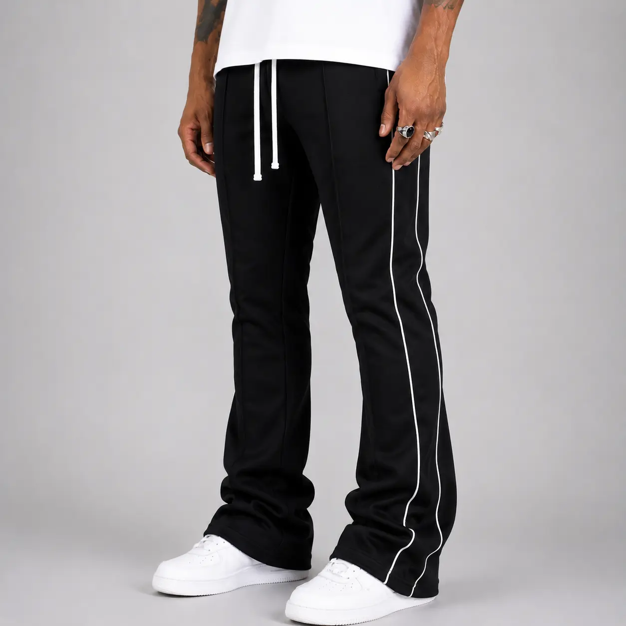 Rebel - Track Stacked Flare Pants - Black - 470 570 z