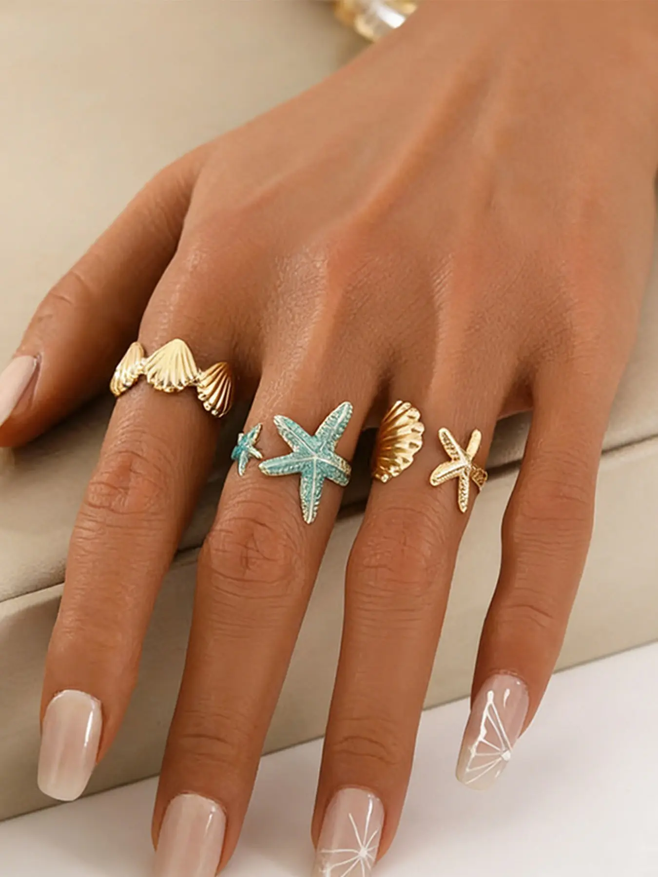 Elegant Blue Starfish & Shell Ring Set for Women, Ocean-Inspired Stackable Finger Rings, Perfect Gift for Friends & Girlfriend, Daily Wear Jewelry, Nature Inspired Rings
