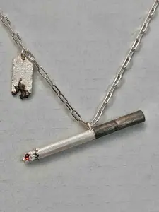 Hip-Hop Style Cigarette Design Necklace, Zinc Alloy Chain, Unisex Fashion Jewelry, Unique Party Accessory, Streetwear Trendy Pendant, Punk Style Necklace
