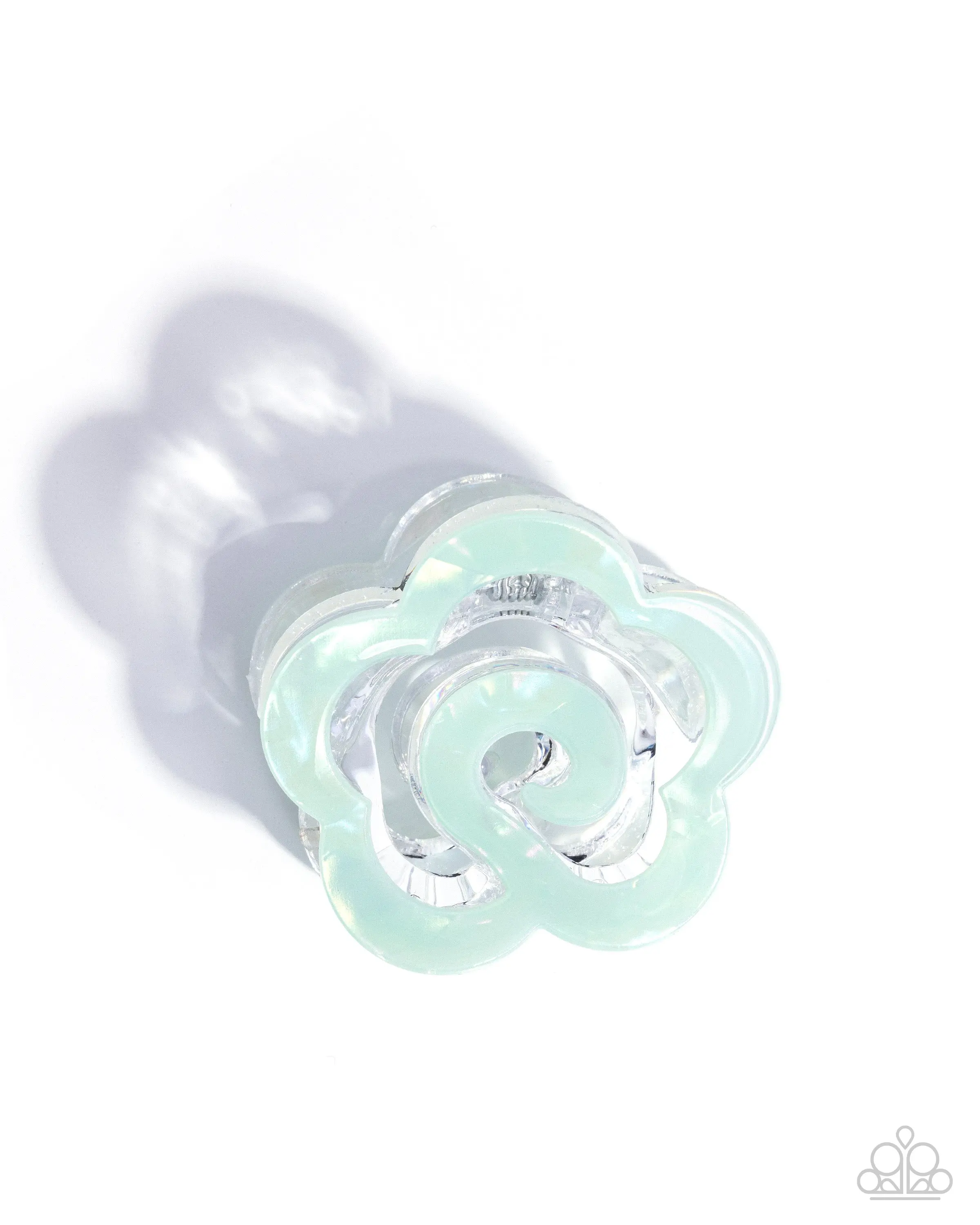 Blooming Bureau - Green Flower Claw Hair Clip - Paparazzi