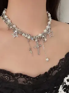 Dainty Y2K Necklace Silver Cross Necklace Star Necklace Stackable Necklaces Trendy Chain Accessories Jewelry Stacked Pearl Necklaces for Women Party Club Music Festival Accessories
