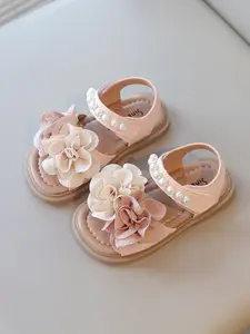 Pearl Sandals with Korean Style Flower Decor, Soft Non-Slip Sole, Summer Outdoors, Kindergarten Wear, Must-Have for Cute Kids, Floral Design Sandals, Floral Print Sandals, Trendy Sandals