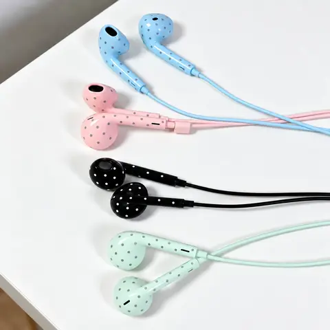 Colorful Polka Dot Type-C Wired Earbuds with Portable  Storage Box,  Mic & Volume Control, Girly Aesthetic Earphones for Music& Binge Watching &Sports, Compatible with iPhone 15/16/17 Pro Max/Plus,Perfect Christmas Gift