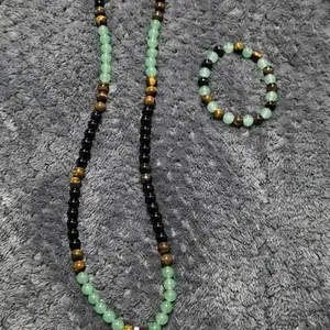 Money Attraction Necklace Set with Green Aventurine & Tiger Eye Pendant Healing Crystal Stone ,Matching Bracelet Wealth Abundance Crystal Jewelry Gift for Men Women