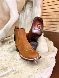 2362630 - Vaquero Signature Women's Wide Ankle Toe Boots Nobuck Topo