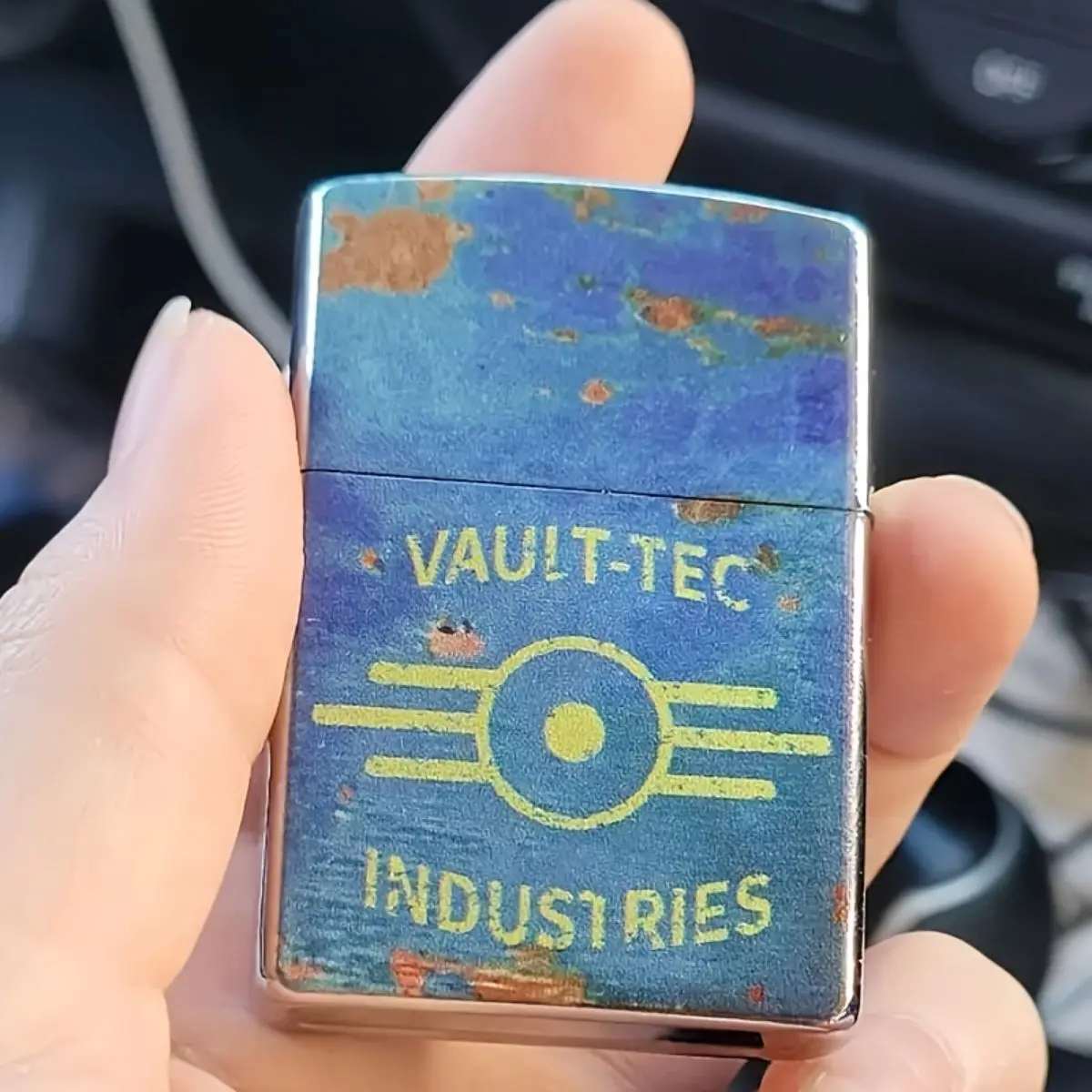 1pc Retro Fallout Themed Metal Wheel Lighter - Sheller Tech Universal Electronic Accessory, Lighters Novelty, Household Gadget, Holiday Gift for Friends
