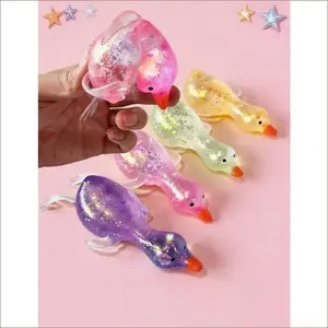 1PC Glitter Crystal Duck Stress Relief Toy, Soft Slow-Rising Sticky Squishy, Cute Fidget Toy for All Ages, Fun Gift for Summer, Birthdays & Holidays