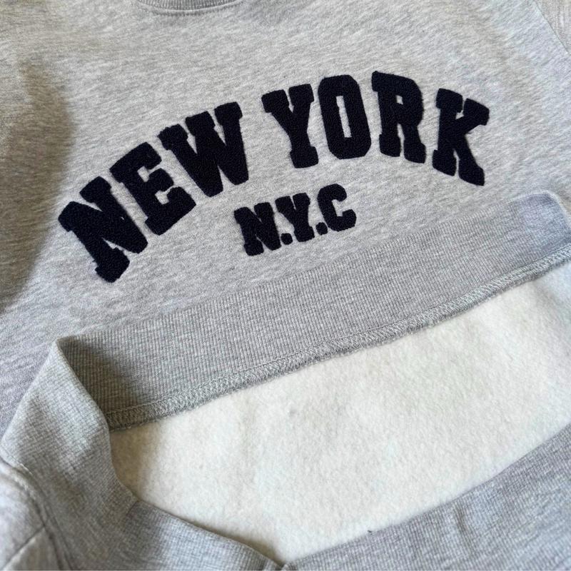 Unisex New York Chenille Patches Embroidery  Regular Fit Long Sleeve Sweatshirt Fall & Winter Daily Wear Outfits Tops Casual Mens Womens Fleece Fabric to keep warm and comfy