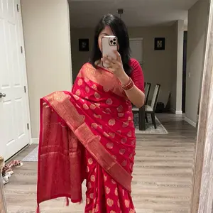 Traditional Dola silk saree with stitched blouse Comfort Dress Womenswear