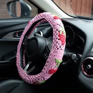 Crochet Strawberry Pattern Car Steering Wheel Cover, Cute Car Steering Wheel Protector, Universal Car Interior Decoration Accessories