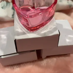 1Pc Multifunctional Mini Pink Heart Shaped Wash Cup, Paint Mixing Cup, Funny Glass Cup, Crystal Glass