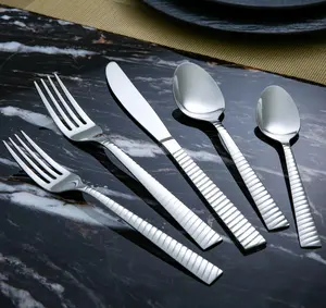 20 Piece Stainless Steel Flatware Set Silver Service for 4 6.45lbs Elegant Design for Everyday Use