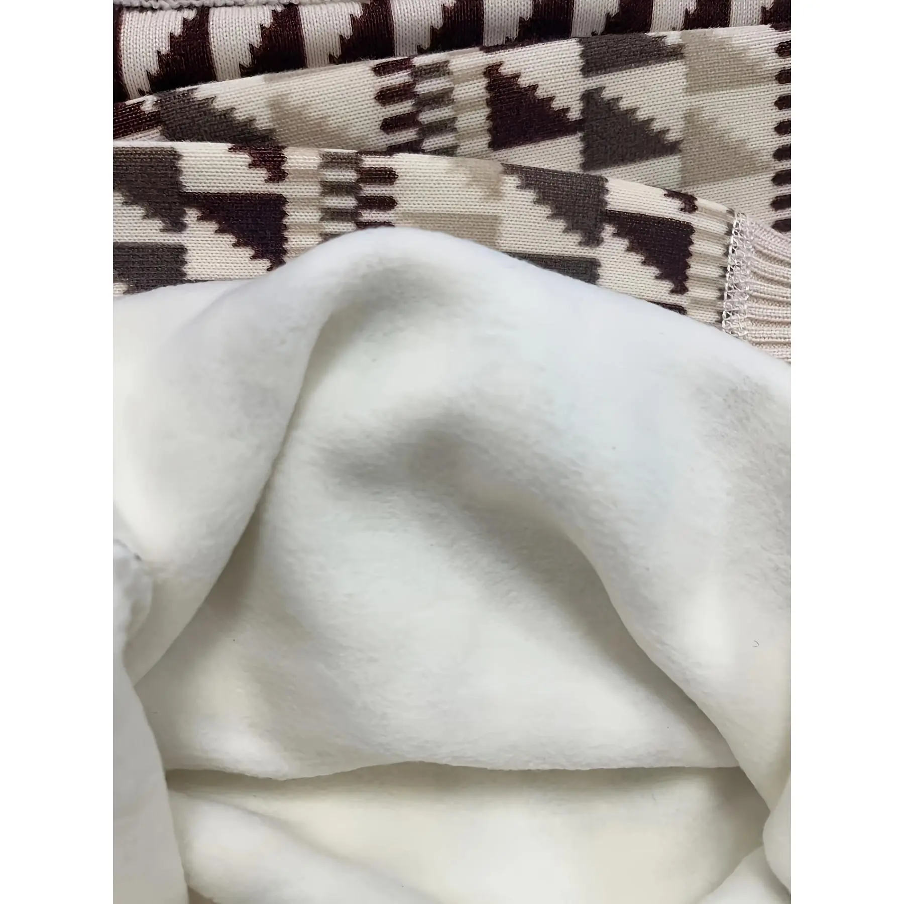 Boys' Casual Geometric Pattern Pullover Sweater, Crew Neck Polyester Viscose Blend Knit for Fall Winter, Casual Wear, Knitwear, Regular Fit