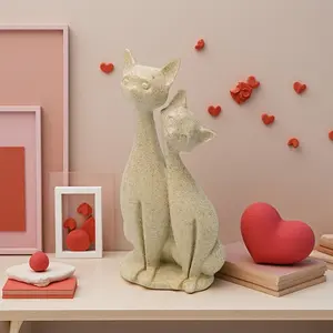 Cute Cat Embrace Statue, Resin Craft Interpretation of 'longest Goodbye,' Warm Tabletop & Balcony Decor, Valentine's Day Gift