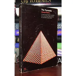 USED-The Pyramids by Ahmed Fakhry (Paperback)