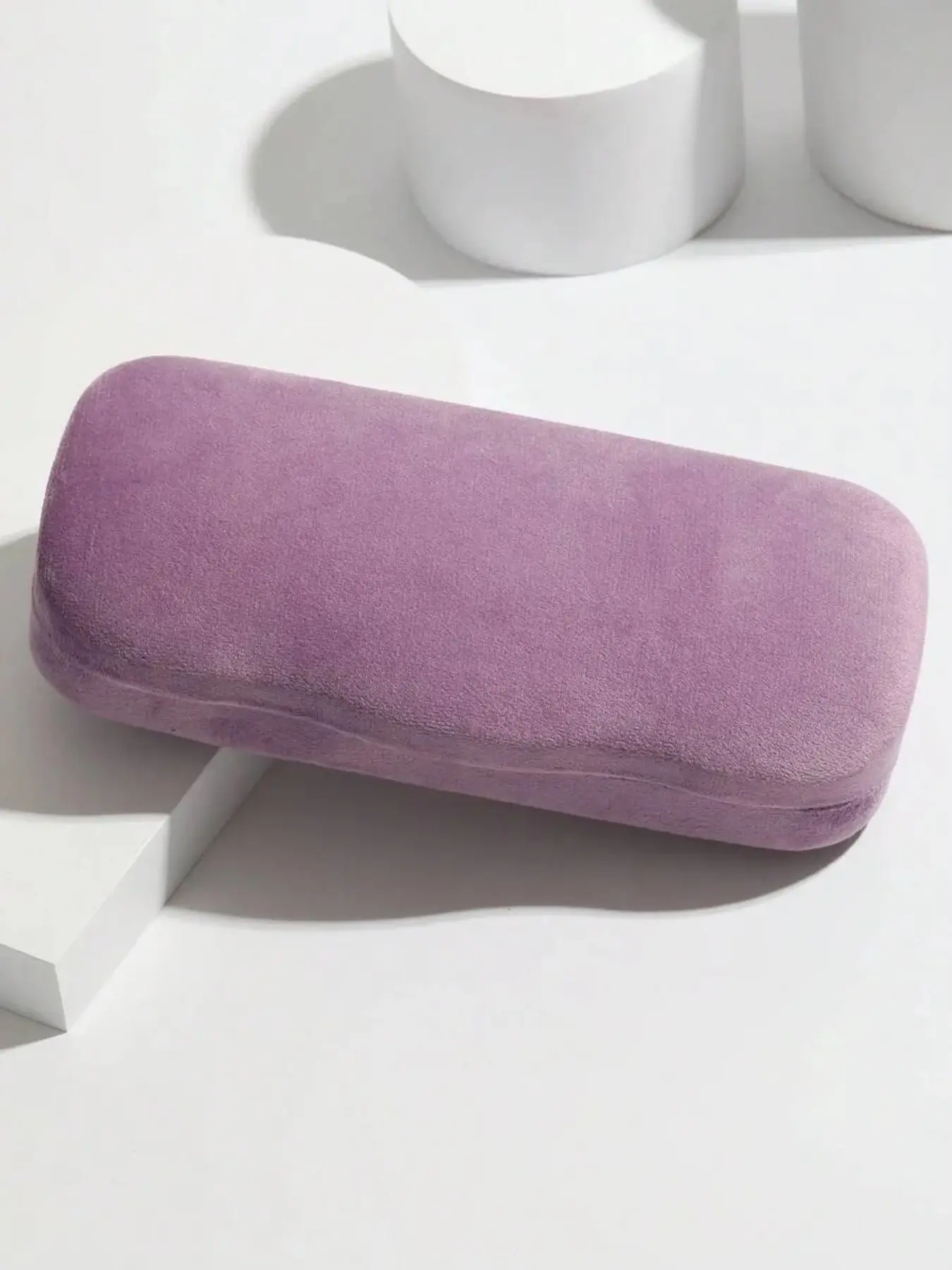 Square Eyeglasses Storage Box, Simple Fashion Design, Lightweight Durable, Suitable for Various Glasses, Home Travel Use