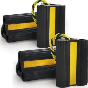 Wheel Chocks for RV Trailer Camper Truck Car, 2pair/4pack with Rope Versatile Rubber Chock Block Tire Stopper with Reflective Strips Utility Boat Travel Trailer RV Accessories