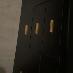 Dresser with LED Light, Modern Chest of Drawers for Closet, Wide Drawer Organizer Cabinet for Bedroom, Living Room, Entryway, Hallway, White/Black