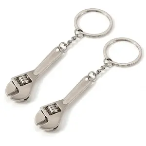 2Counts/Set Creative Tool Wrench Keychain, Industrial Style Metal Key Ring, Car Repair Theme Key Chain, Mechanic Style Key Holder, Metal Accessory